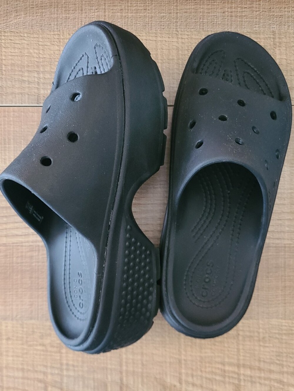 Crocs Unisex Adult Stomp Slides Platform Sandals Black - Picture 3 of 11